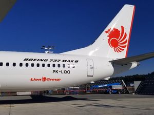 Lion Air Delay, Penumpang Bayi Nangis Kepanasan Karena AC Mati
