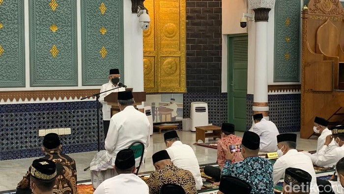 Maruf Amin isi ceramah di Masjid Baiturrahman Aceh (Lisye Rahayu/detikcom)