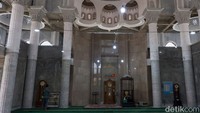 Masjid ini memiliki luas tanah sekitar 1.600 meter persegi dan luas bangunan 1.000 meter persegi.   