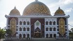 Megahnya Masjid di Palangka Raya dengan Ornamen Khas Dayak