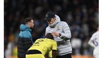 Chelsea menang 3-2 di kandang Real Madrid, tapi kalah agregat karena ditaklukkan 1-3 di kandang sendiri pada leg pertama. Sakit rasanya, tapi kami akan kembali dengan lebih kuat, tulis akun resmi Chelsea. Foto: Twitter