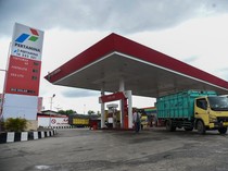 Mengenal 10 Jenis Fraksi Minyak Bumi, Ada Gas hingga Aspal