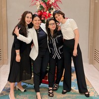 Dibantu dokter spesialis gizi dr.Feni Nugraha,MARS,MGz,SpGK, Puput sukses turun berat badan hingga 16 kg dalam 2,5 bulan. Foto: Instagram/@btpnd