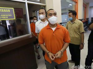 Putra Siregar Akui Layangkan Tendangan Saat Selamatkan Rico Valentino