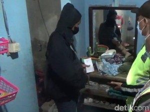Ayam Goreng Diduga Jadi Penyebab Keluarga di Jombang Keracunan Tewaskan 1 Anak