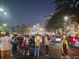 Cerita Pengunjung Saat TP 5 Terbakar, Bukber Nggak Sempat Minum
