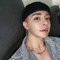 Namun rasa sakit yang dialaminya membuat Cuong memiliki kehidupan baru. Dia punya banyak penggemar dan mewujudkan mimpinya menjadi model. Foto: dok. Instagram @taiyang_official