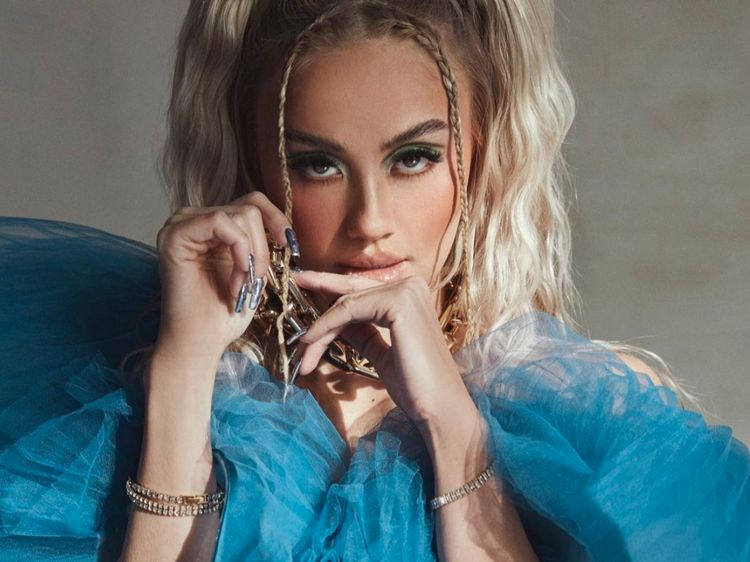 7 Foto Penampilan Terbaru Agnez Mo yang Disebut Netizen Mirip Britney Spears