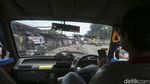 Bangunan Liar Dibongkar, Jalan Samping Pasar Induk Cibitung Lebih Lega
