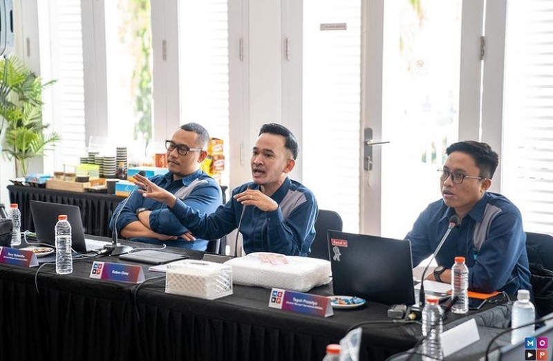 10 Momen Hangat Ruben Onsu Saat Kulineran hingga Ultah Bareng Keluarga