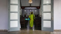 Rangkaian hari raya Paskah dimulai dari hari Minggu Palma, Kamis Putih, Jumat Agung dan puncaknya saat Minggu Paskah.