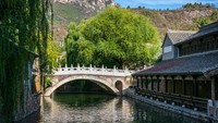 Gubei dirancang menyerupai Suzhou yaitu kota di China Timur yang terkenal dengan saluran air alaminya. Foto: Getty Images/iStockphoto/Abdul Wakhid