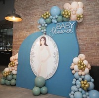 Semakin dekat dengan waktu persalinan anak keduanya, Jessica Iskandar mendapatkan kejutan baby shower dari Girls Squad. Baby Shower tersebut tampak diadakan di sebuah restoran mewah di daerah Jakarta. Foto: Instagram