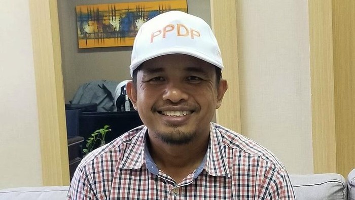 Komisioner KPU RI Idham Holik.