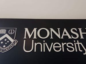 Pandangan Monash University tentang Persaingan Antarkampus di Indonesia