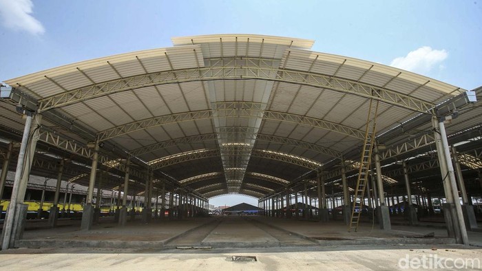 Pasar Induk Cibitung Ini Tengah Divermak Pasar Induk Cibitung di Kabupaten Bekasi, Jawa Barat, tengah direvitalisasi. Pembangunannya ditargetkan selesai pada akhir 2022.