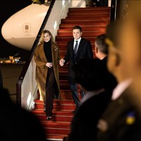 Sang Ibu Negara kerap kali mengunggah kebersamaannya bersama suami di Instagram. Foto: Instagram/@olenazelenska_official