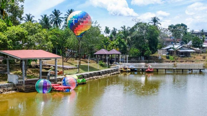 Proses revitalisasi Pulau Belibis masih terus berlangsung. Melalui revitalisasi itu, Pulau Belibis bersiap menjadi destinasi wisata unggulan di Solok, Sumbar.
