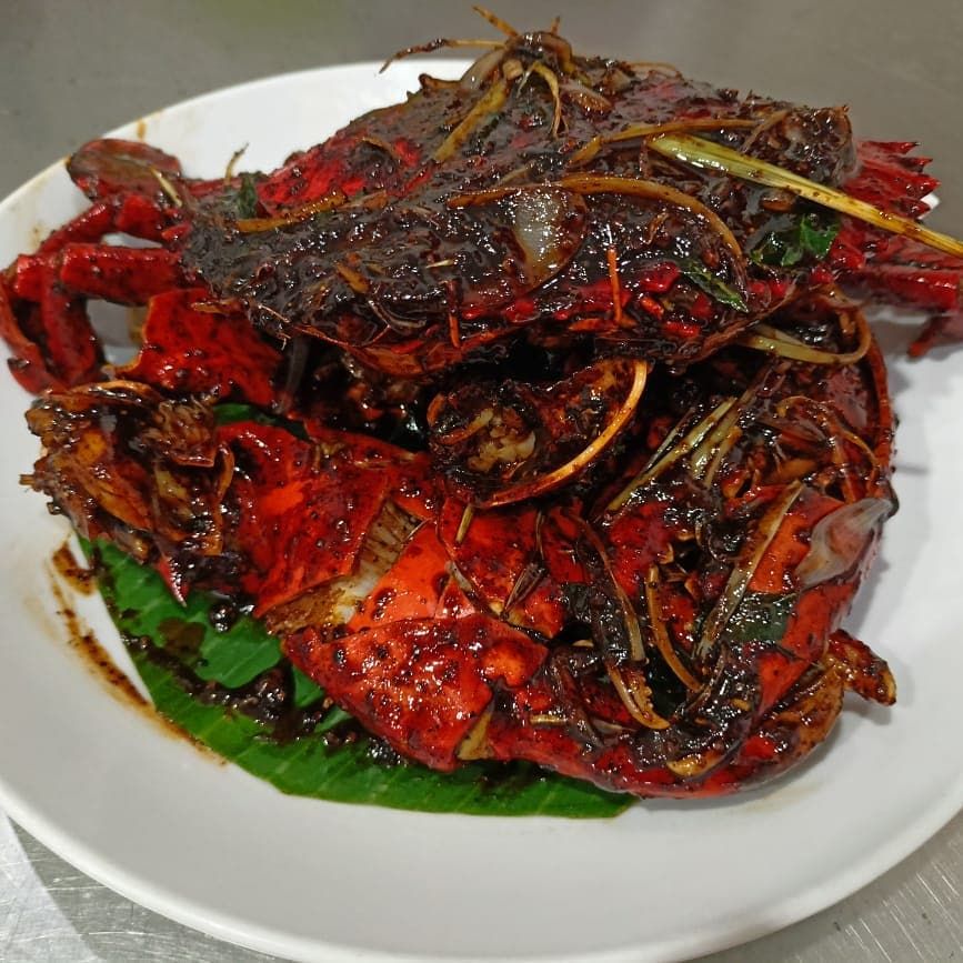 Restoran seafood dengan konseop live seafood