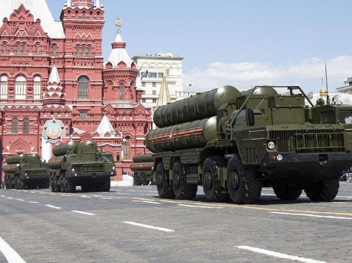 Rudal S-300 Rusia