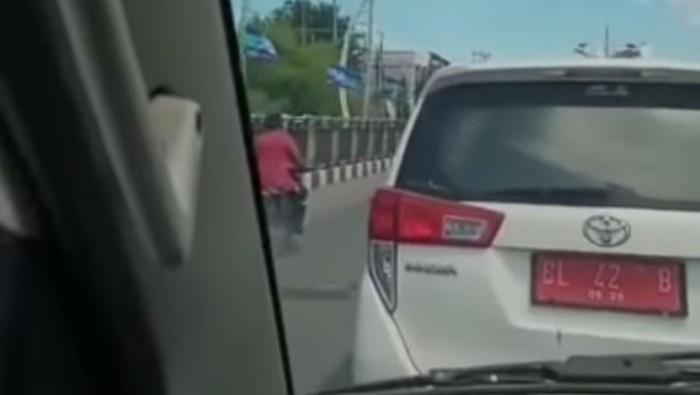 Viral Mobil Dinasnya Halangi Ambulans, Kasatpol PP Gayo Lues Buka Suara