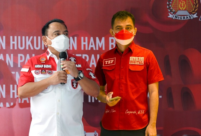 Sekjen Kementerian Hukum dan HAM (Kemenkumham) Andap Budhi Revianto mengingatkan jajarannya untuk tidak abai terhadap tugas dan kewajiban agar pelayanan publik tidak terbengkalai.