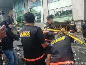 Labfor Selidiki Penyebab Kebakaran Tunjungan Plaza 5 Surabaya