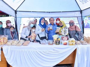 Syarief Hasan Beri Motivasi dan Borong Produk UMKM Garut