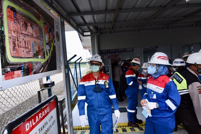Direktur Keuangan Pertamina Lakukan Safari Ramadan
