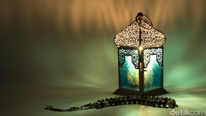 Jadwal imsak Depok hari ini tercantum sebagai berikut. Jadwal imsak adalah informasi penting yang perlu diketahui oleh umat muslim selama bulan Ramadan.