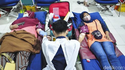 Keren! Aksi Jakarta Utara Mendonor Raih Rekor MURI