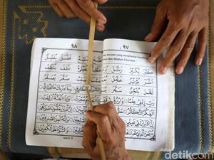 21 Hukum Bacaan Tajwid Beserta Contoh dan Penjelasannya