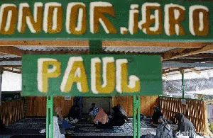 Mendulang Bekal Akhirat di Usia Senja
