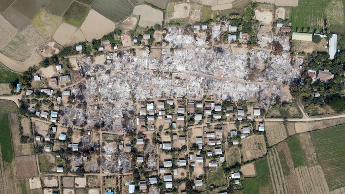 MYANMAR-POLITICS/BURNING An aerial view of Bin village of the Mingin Township in Sagaing region after villagers say it was set ablaze by the Myanmar military, in Myanmar February 3, 2022. Picture taken February 3, 2022. Picture taken with a drone. REUTERS/Stringer