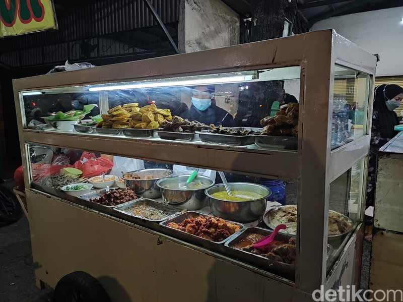 Nasi Uduk Betawi Asli