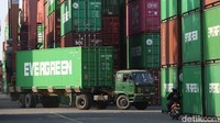 Airlangga berharap membaiknya neraca perdagangan mampu menarik minat investor menanamkan modal di Indonesia.  