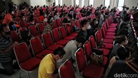 Kuota umat yang boleh beribadah dalam satu ruangan adalah 500 orang.  