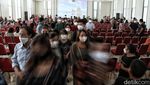 Suasana Ibadah Jumat Agung di Gereja Salib Suci Jakut