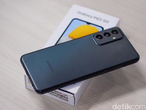 Unboxing Galaxy M23, HP 5G Terbaru dari Samsung Harga Rp 3 Jutaan