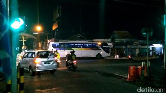 Simpang Gemawang, Jumat (15/4/2022).