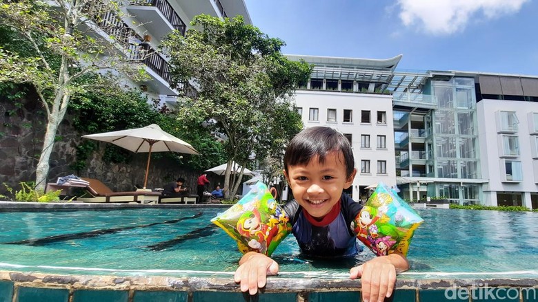 Suasana di Hotel Padma, salah satu hotel ramah anak di Bandung. Suasana di Hotel Padma, salah satu hotel ramah anak di Bandung.