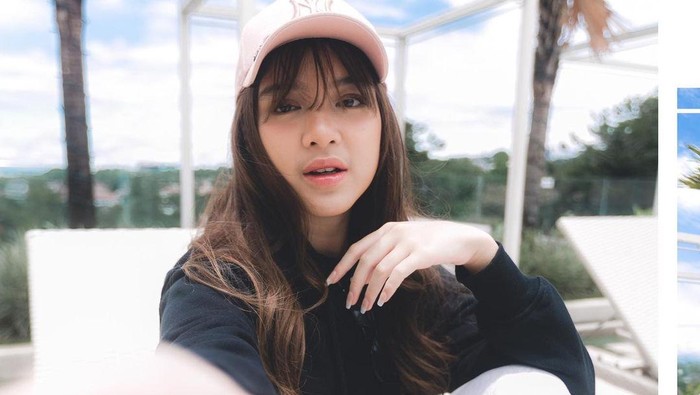 Tiara Andini