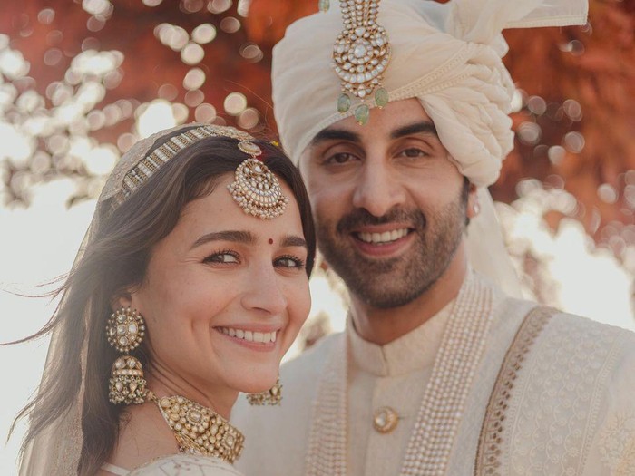 Alia Bhatt & Ranbir Kapoor