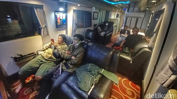 Bus fasilitas sultan