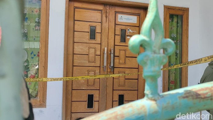 Lokasi rumah tempat mayat ibu dan dua anaknya ditemukan di Cibunar, Garut