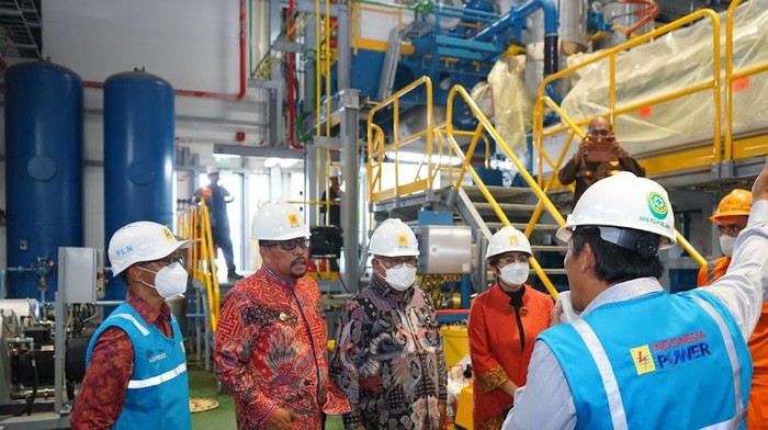 Pembangkit listrik terapung Mounted Power Plant (BMPP) Nusantara-1