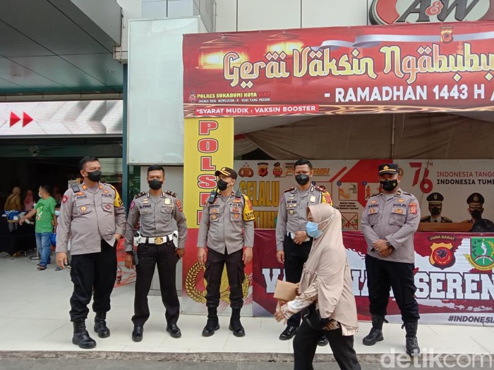 Posko Lebaran di Sukabumi.