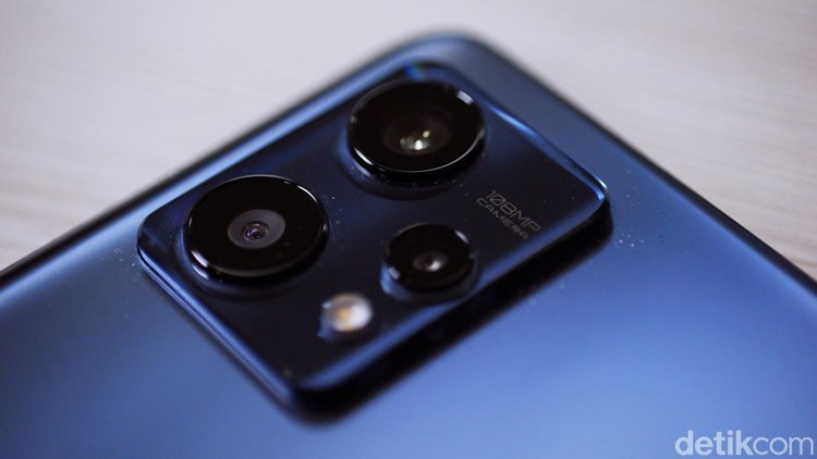 Realme 9