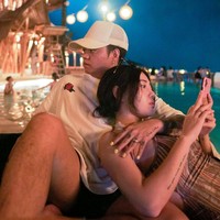 Hai, aku tidak akan membagikan masalah pribadi apa pun di sini, di media sosial. Tolong berhenti meminta klarifikasi. Semuanya baik-baik saja. Tolong berhenti membuat berita palsu, tulis Wendy di Instagram Stories.Foto: Instagram