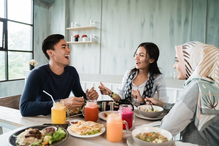Tips Buka Puasa di Restoran